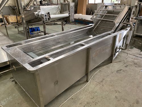 Vegetable washing machine