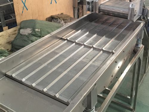 Vibration spreader